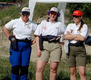 Margit   Gabi    Nicole